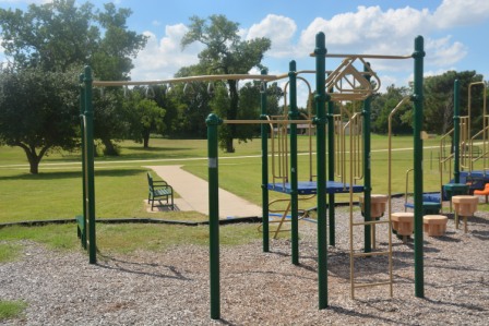 Crosslin monkey bars