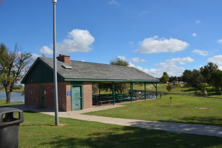 meadowlake N restrooms and pavilion