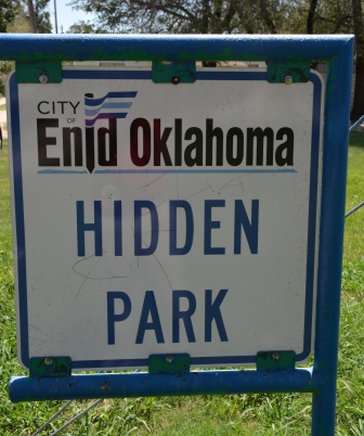 Hidden Park Sign