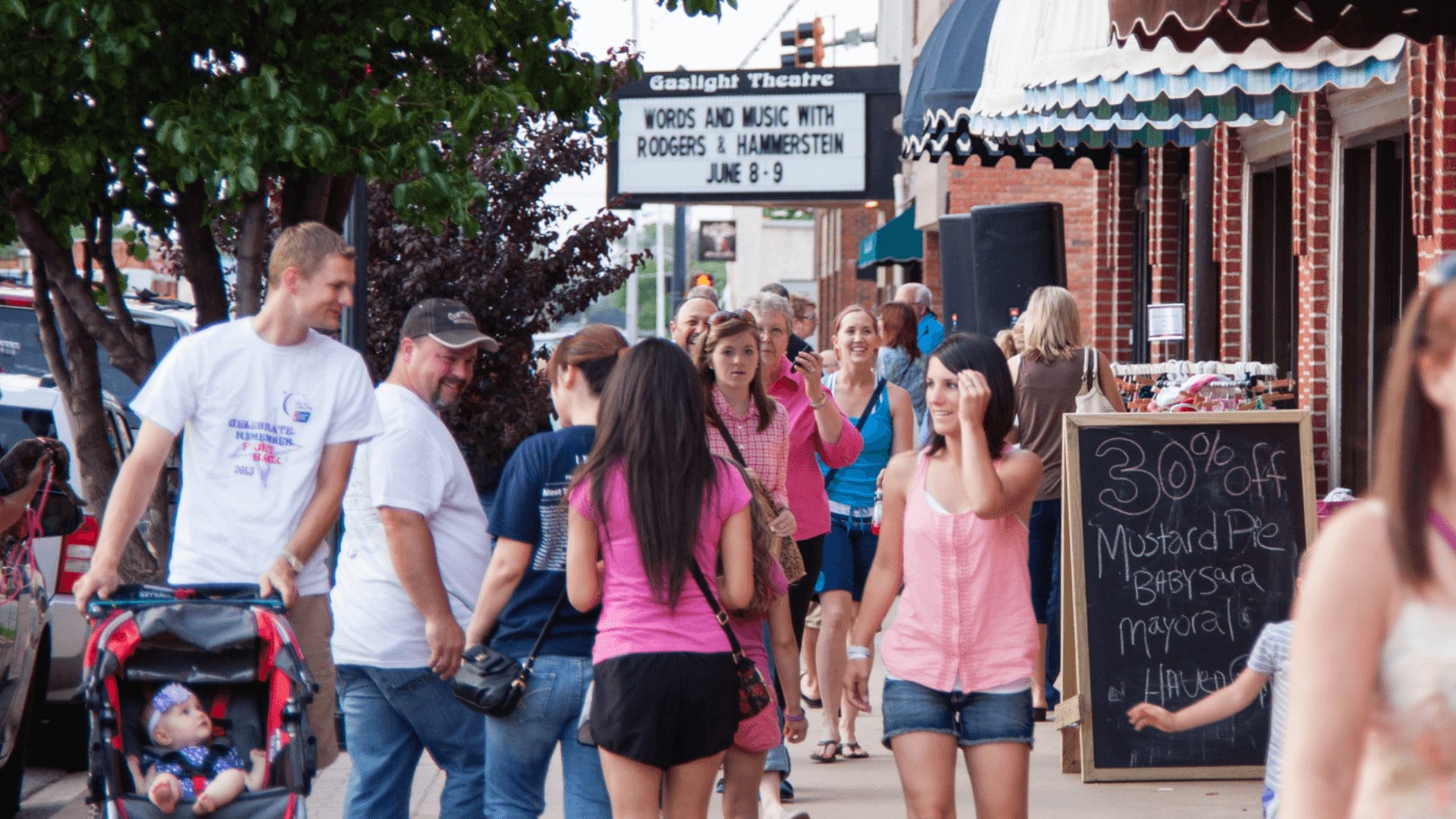 First Friday in Downtown Enid